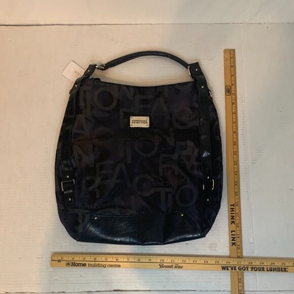 Kenneth Cole Reaction Black Tot Purse Bag Crossbody Removable Strap NWT - Picture 8 of 9